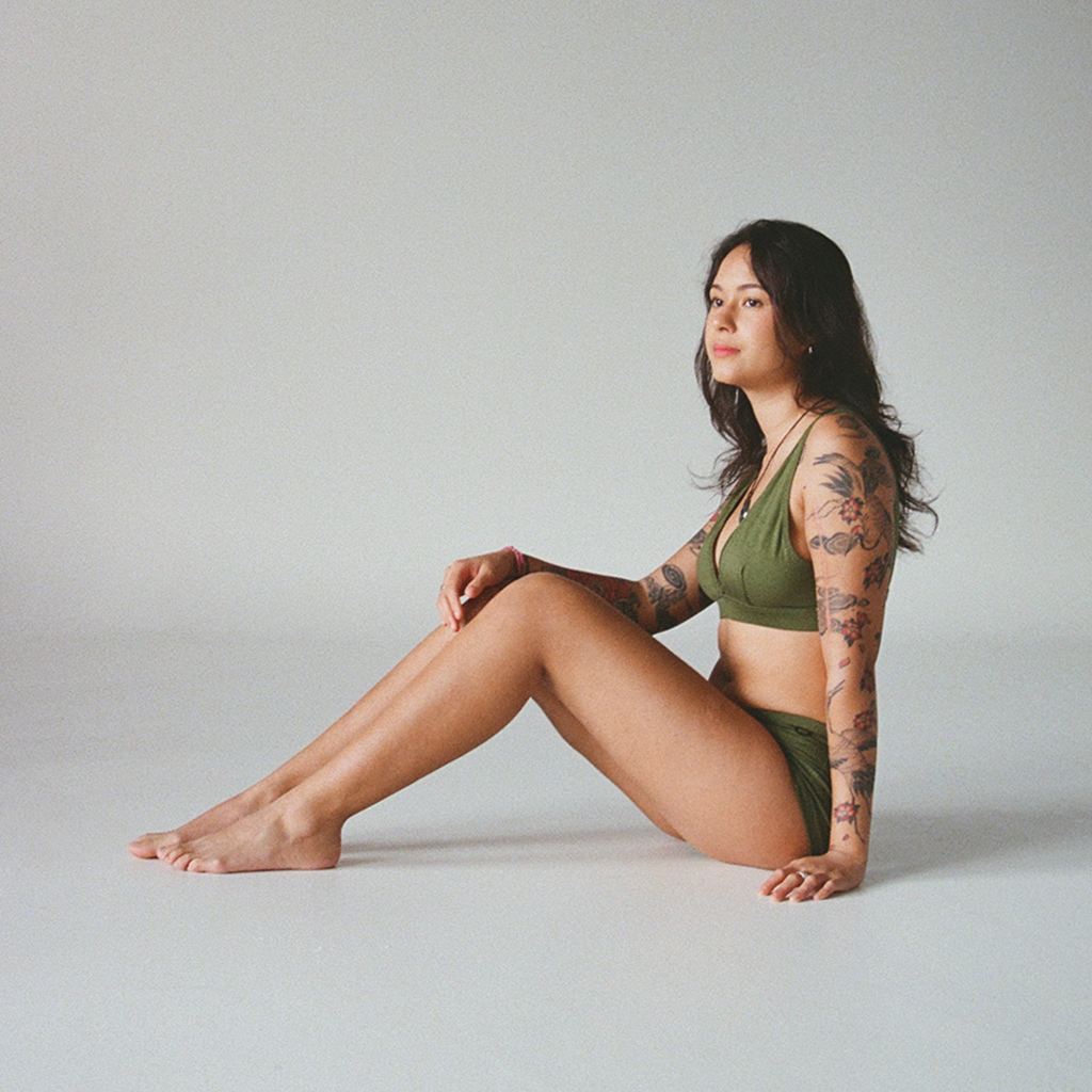 Aki Bra: Yomogi º 03