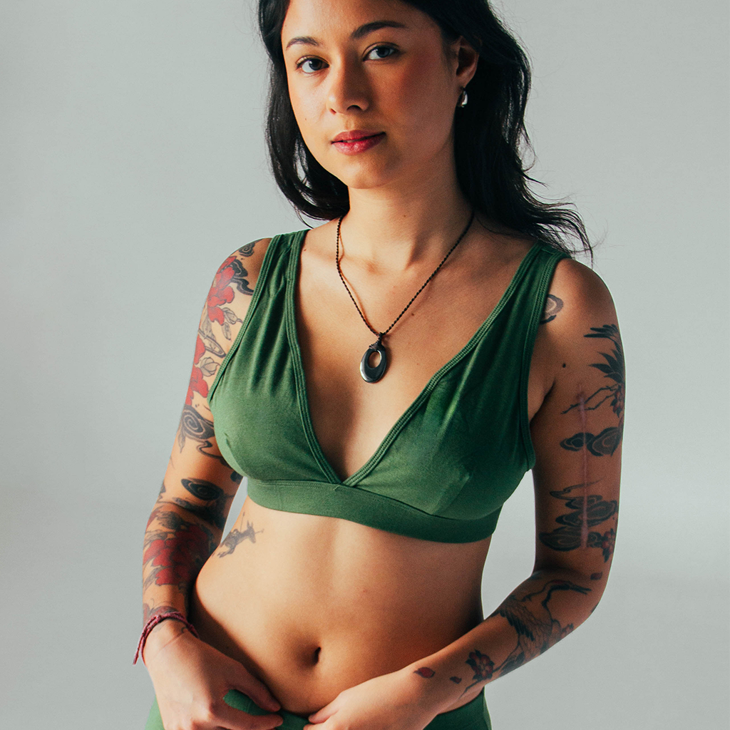 Aki Bra: Yomogi º 03